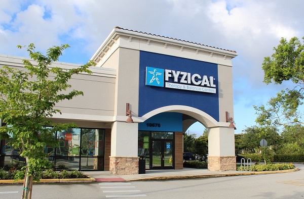 FYZICAL-East-Fort-Myers-exterior.JPG